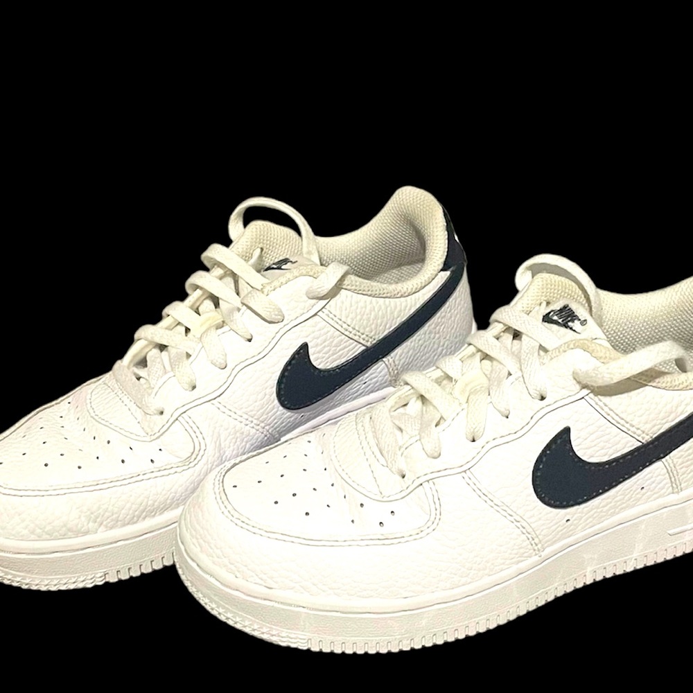 Nike Air Force 1 Kids size 2Youth